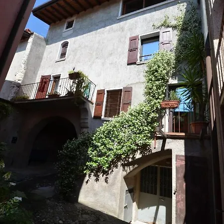 Casa Gaino Holiday home *
